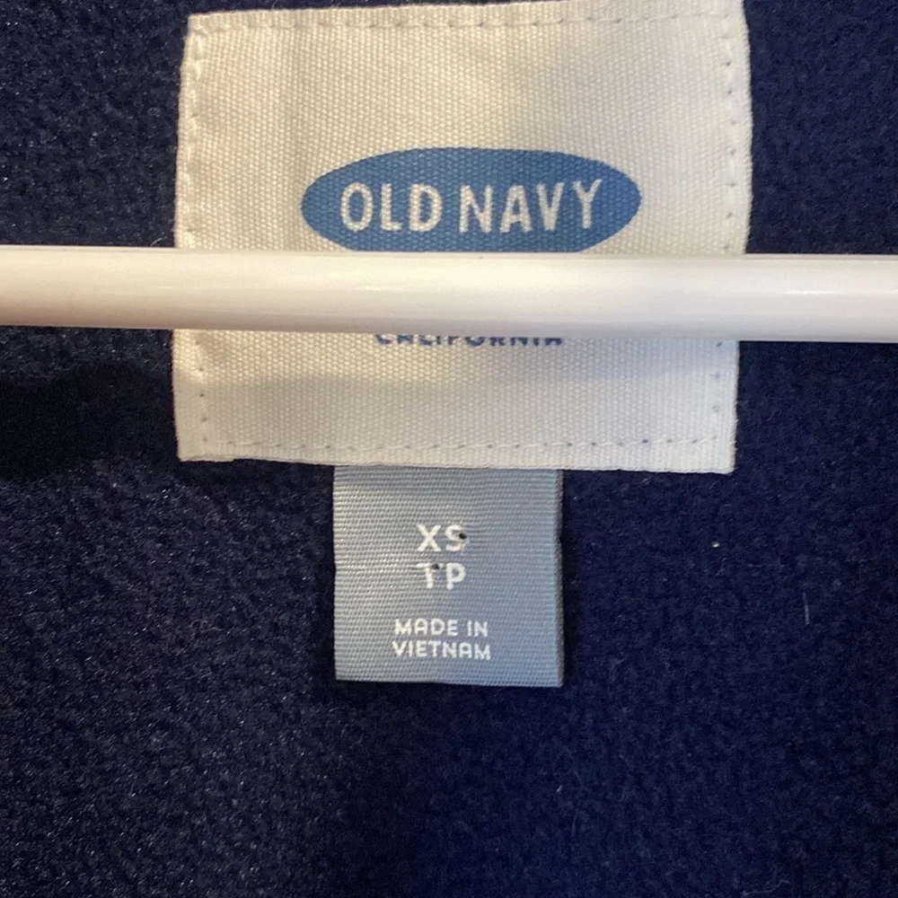 OLD NAVY navy blue quilted puffer vest